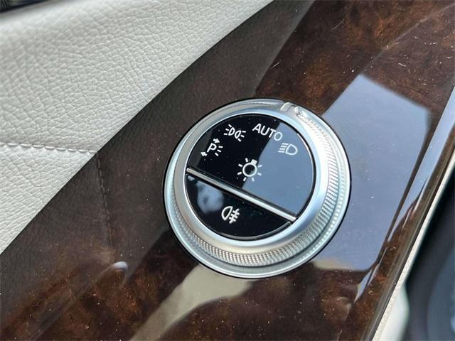 Photo of 2022 Black Mercedes-Benz S-Class