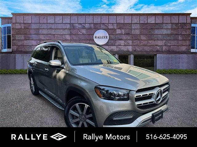 Photo of 2022 Silver Mercedes-Benz GLS 450