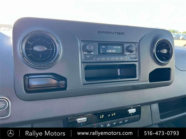 Photo of 2025 White Mercedes-Benz Sprinter 2500