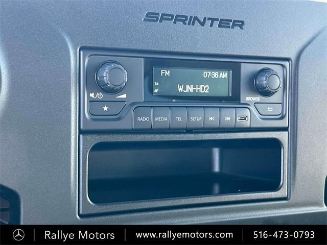 Photo of 2025 White Mercedes-Benz Sprinter 2500
