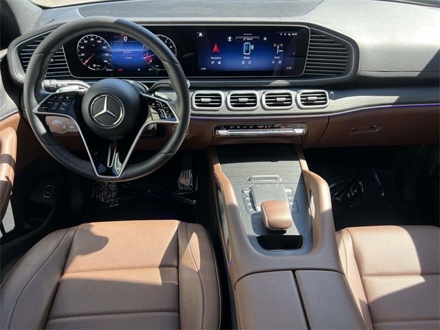 Photo of 2024 White Mercedes-Benz GLE 350