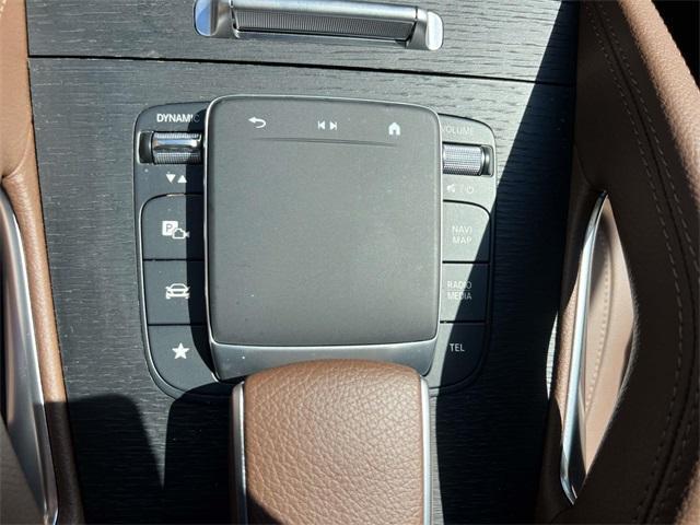 Photo of 2024 White Mercedes-Benz GLE 350