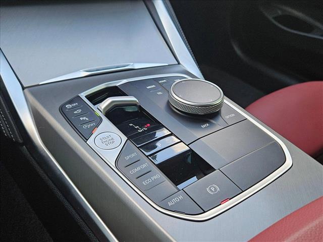 Photo of 2025 Silver/Gray BMW M440