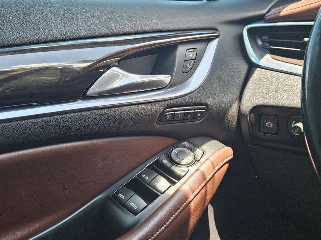 Photo of 2018 Ebony Twilight Metallic Buick Enclave