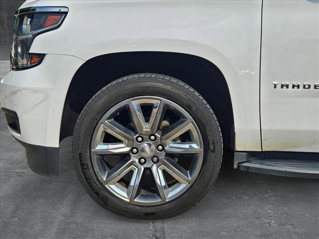 Photo of 2018 Summit White Chevrolet Tahoe