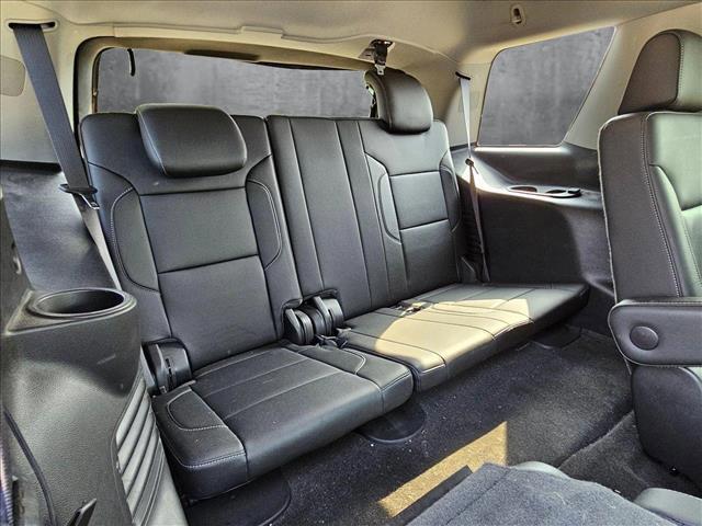 Photo of 2018 Summit White Chevrolet Tahoe