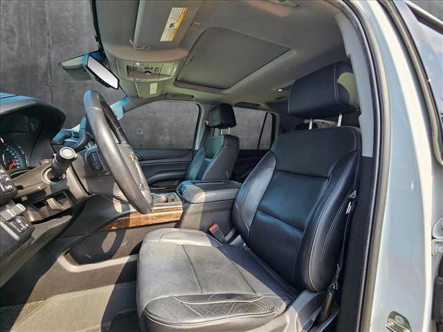 Photo of 2018 Summit White Chevrolet Tahoe