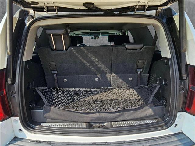 Photo of 2018 Summit White Chevrolet Tahoe