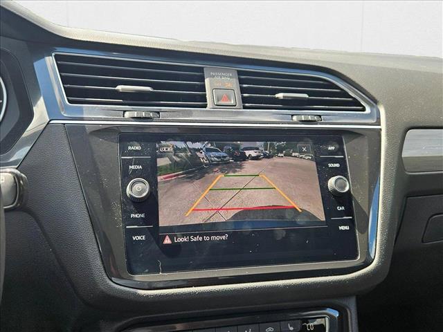 Photo of 2021 Platinum Gray Meta Volkswagen Tiguan