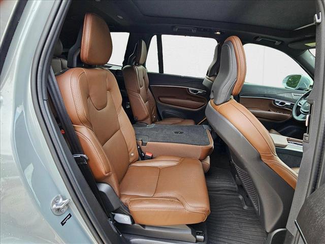 Photo of 2024 Gray Volvo XC90