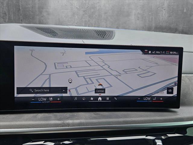Photo of 2026 Mineral White Metallic BMW X7
