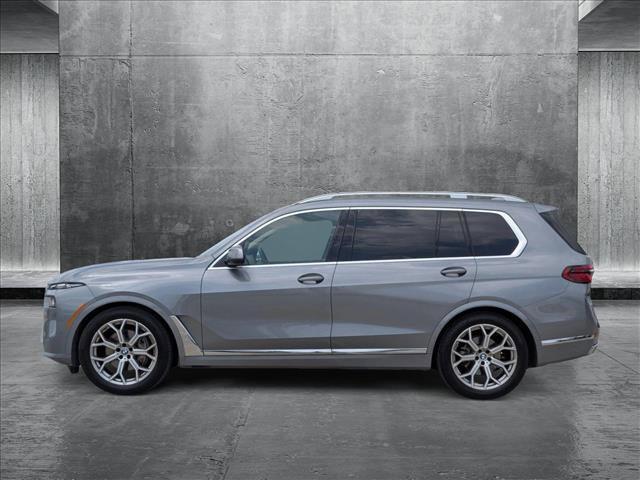 Photo of 2025 Gray BMW X7