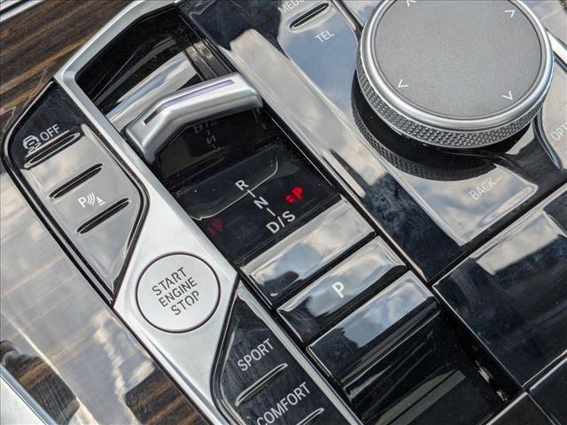 Photo of 2025 Gray BMW X7