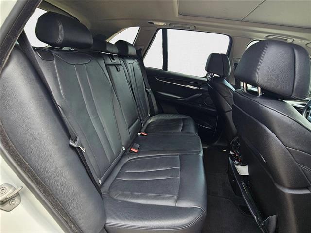 Photo of 2015 Alpine White [White] BMW X5