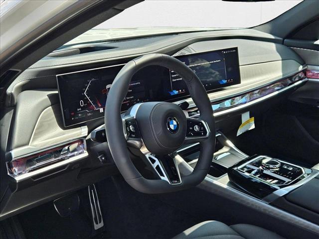 Photo of 2025 Mineral White Metallic BMW 740