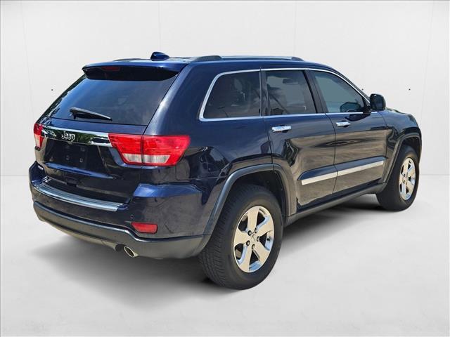Photo of 2013 True Blue Pearl Jeep Grand Cherokee