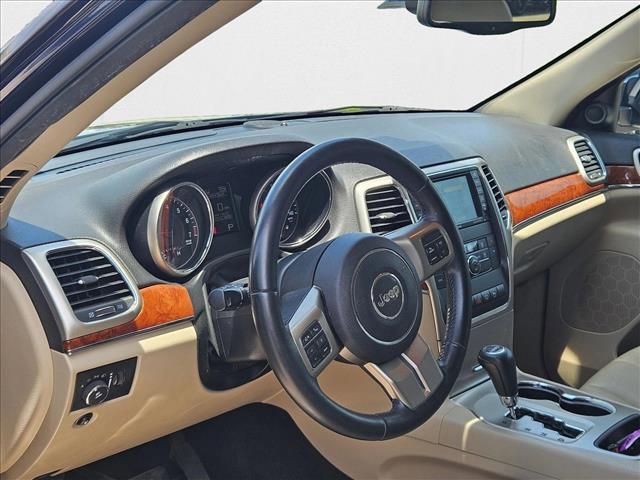 Photo of 2013 True Blue Pearl Jeep Grand Cherokee