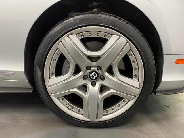 Photo of 2012 Silver Frost Metallic Bentley Continental GT