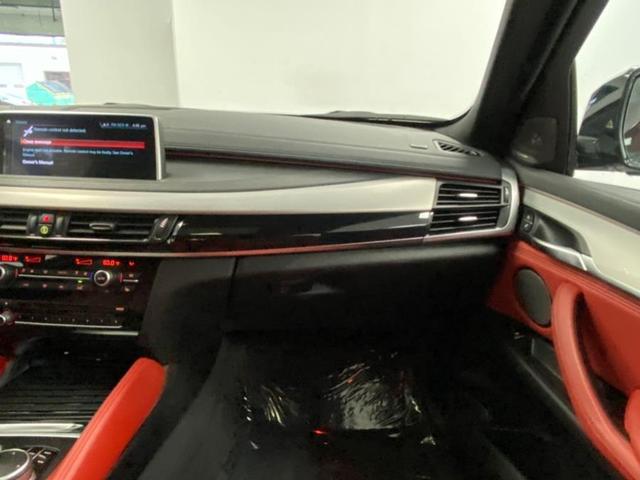 Photo of 2019 Alpine White BMW X6