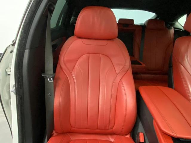 Photo of 2019 Alpine White BMW X6