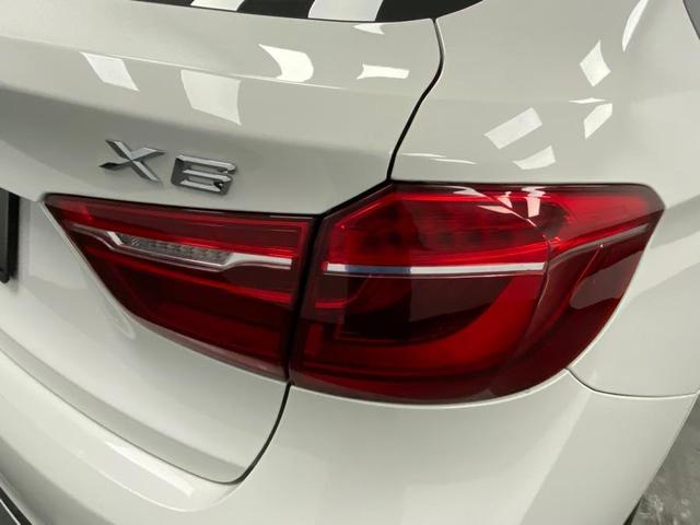 Photo of 2019 Alpine White BMW X6