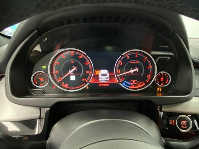 Photo of 2019 Alpine White BMW X6