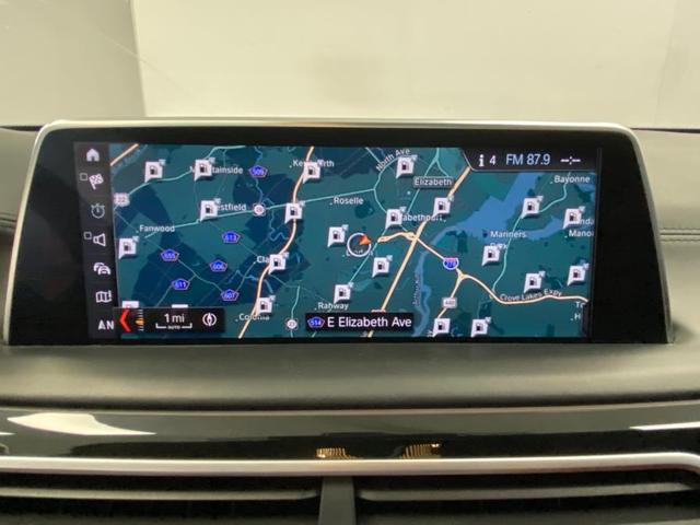 Photo of 2018 Alpine White BMW 750