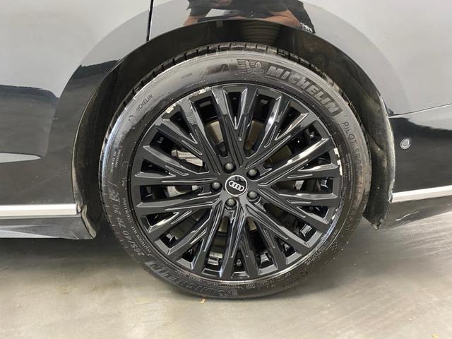 Photo of 2019 Mythos Black Metallic Audi A8