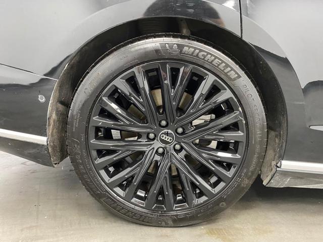 Photo of 2019 Mythos Black Metallic Audi A8