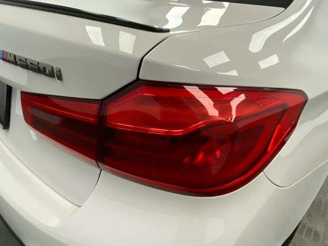 Photo of 2018 Alpine White BMW M550