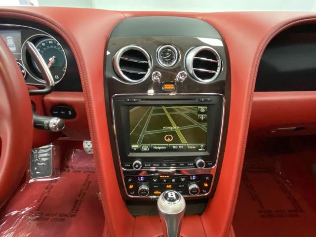 Photo of 2018 Black Crystal Metallic Bentley Flying Spur