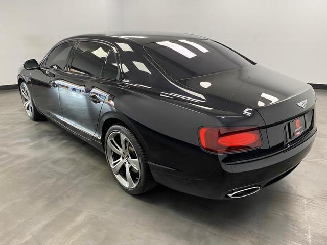 Photo of 2018 Black Crystal Metallic Bentley Flying Spur