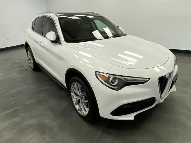 Photo of 2019 Alfa White Alfa Romeo Stelvio