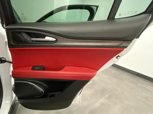 Photo of 2019 Alfa White Alfa Romeo Stelvio