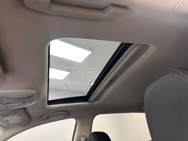 Photo of 2017 Black Obsidian INFINITI Q70L