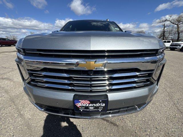 Photo of 2025 Sterling Gray Metallic Chevrolet Suburban