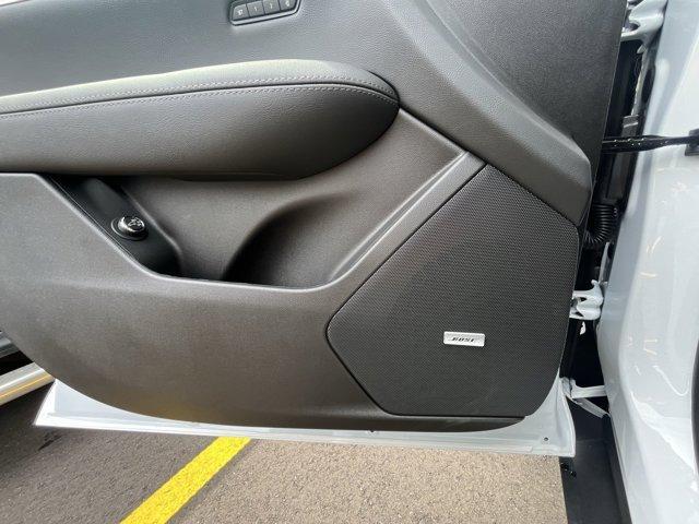 Photo of 2025 Crystal White Tri-Coat Cadillac XT5