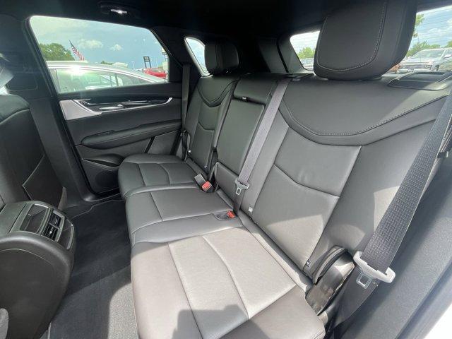 Photo of 2025 Crystal White Tri-Coat Cadillac XT5