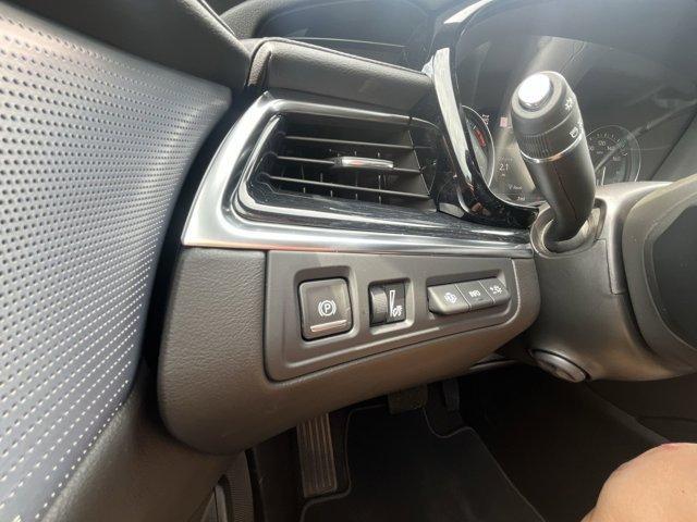 Photo of 2025 Crystal White Tri-Coat Cadillac XT5