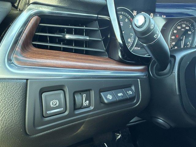 Photo of 2025 Stellar Black Metallic Cadillac XT5