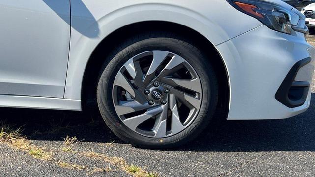 Photo of 2025 Crystal White Pearl Subaru Legacy