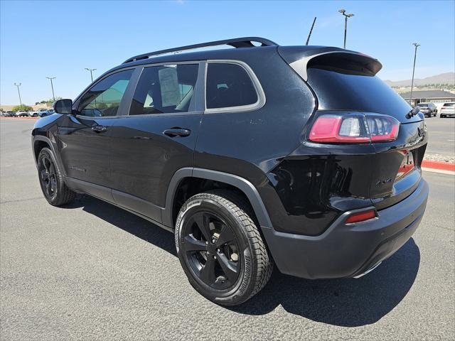 Photo of 2020 Diamond Black Crystal Pearlcoat Jeep Cherokee