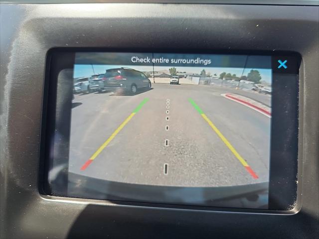 Photo of 2020 Diamond Black Crystal Pearlcoat Jeep Cherokee