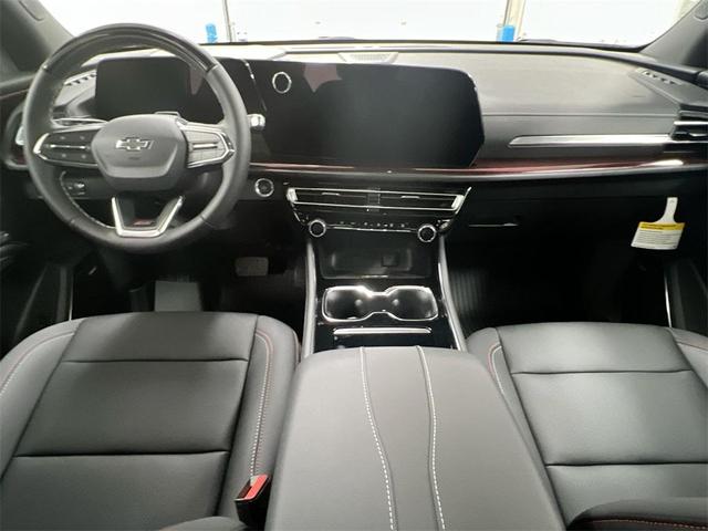 Photo of 2025 Sterling Gray Metallic Chevrolet Traverse