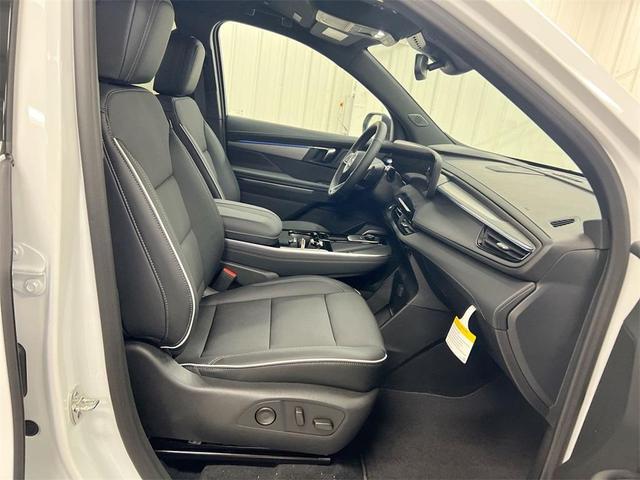Photo of 2026 Summit White Buick Enclave