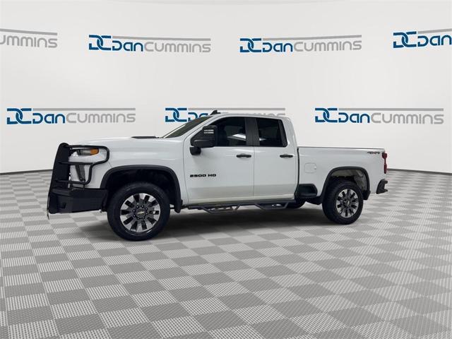 Photo of 2022 Summit White Chevrolet Silverado 2500
