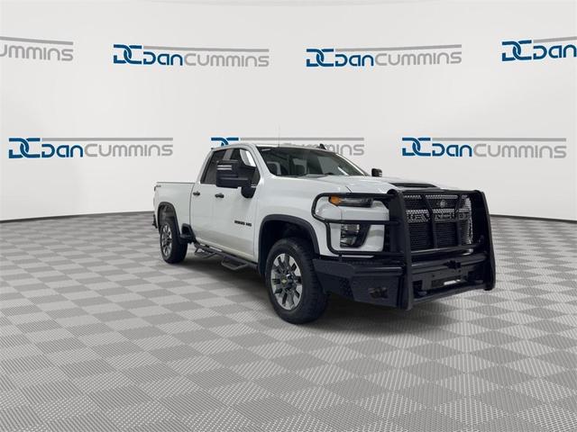 Photo of 2022 Summit White Chevrolet Silverado 2500