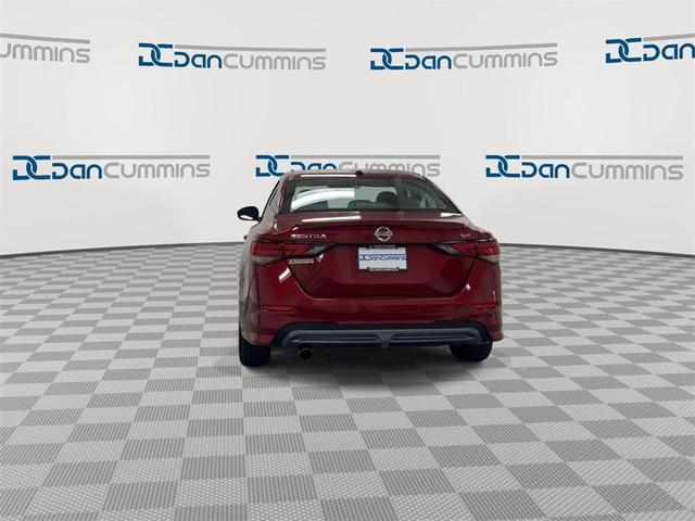 Photo of 2022 Scarlet Ember Nissan Sentra