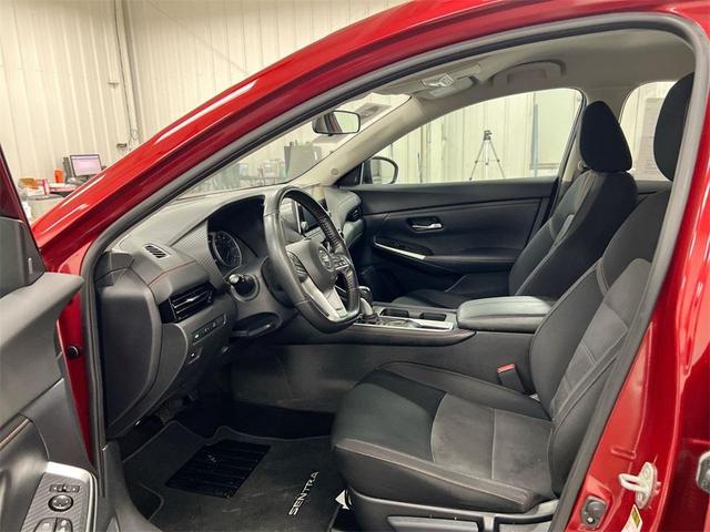 Photo of 2022 Scarlet Ember Nissan Sentra
