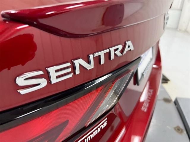 Photo of 2022 Scarlet Ember Nissan Sentra
